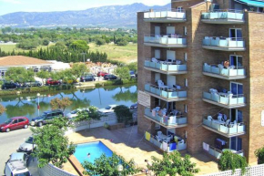 Apartments Daniel and Nuria Roses